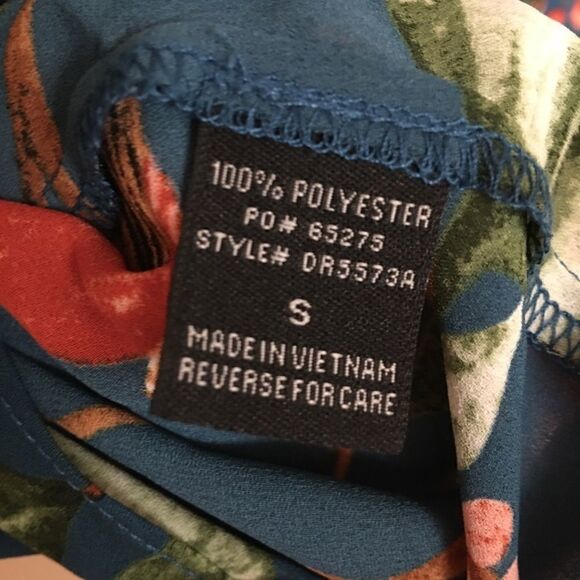 TIMING floralĀ cold shoulder boho dressāāSizeāsmall - Picture 6 of 10